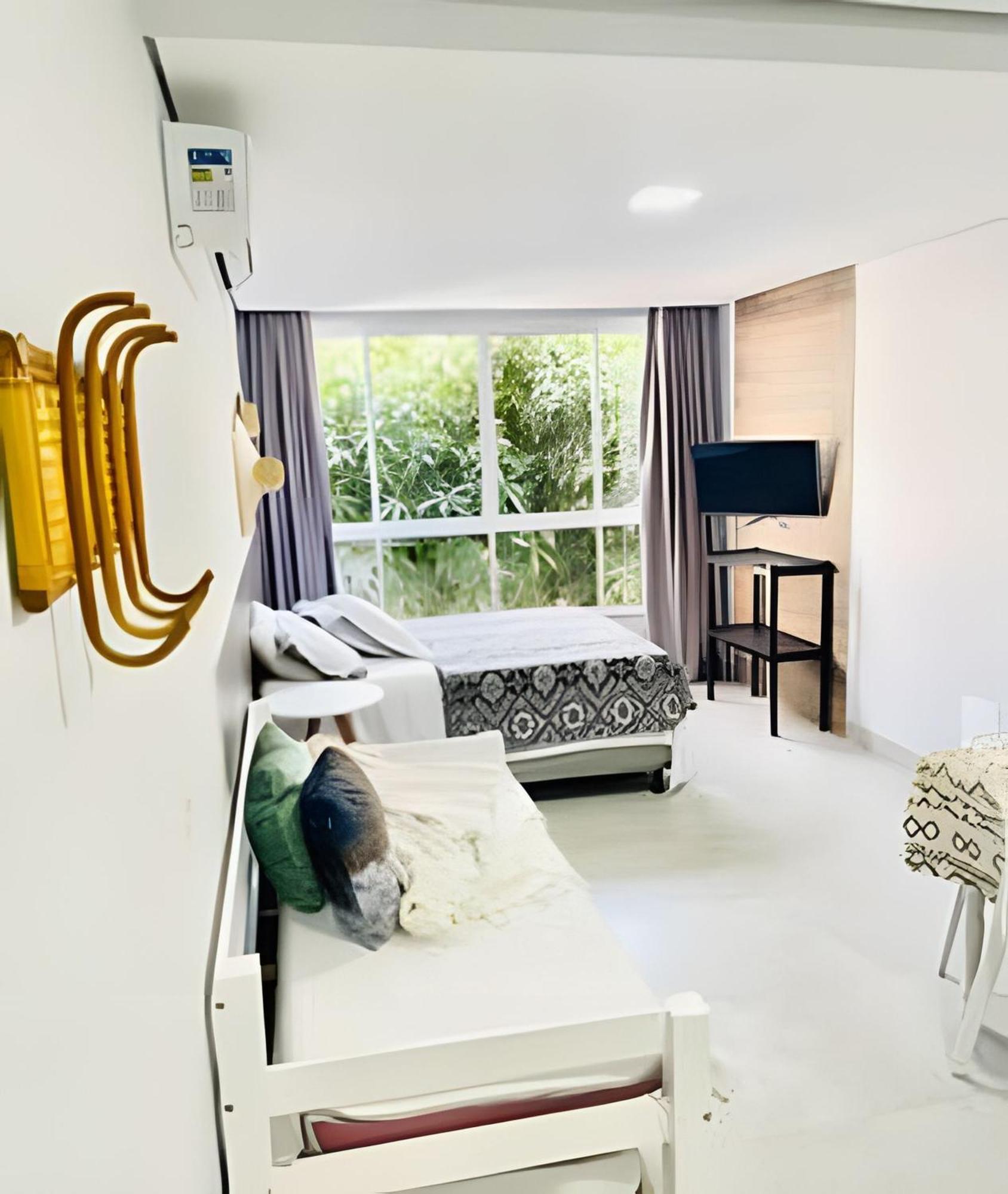 Studio Novo 200M Da Praia De Bombinhas Bagian luar foto
